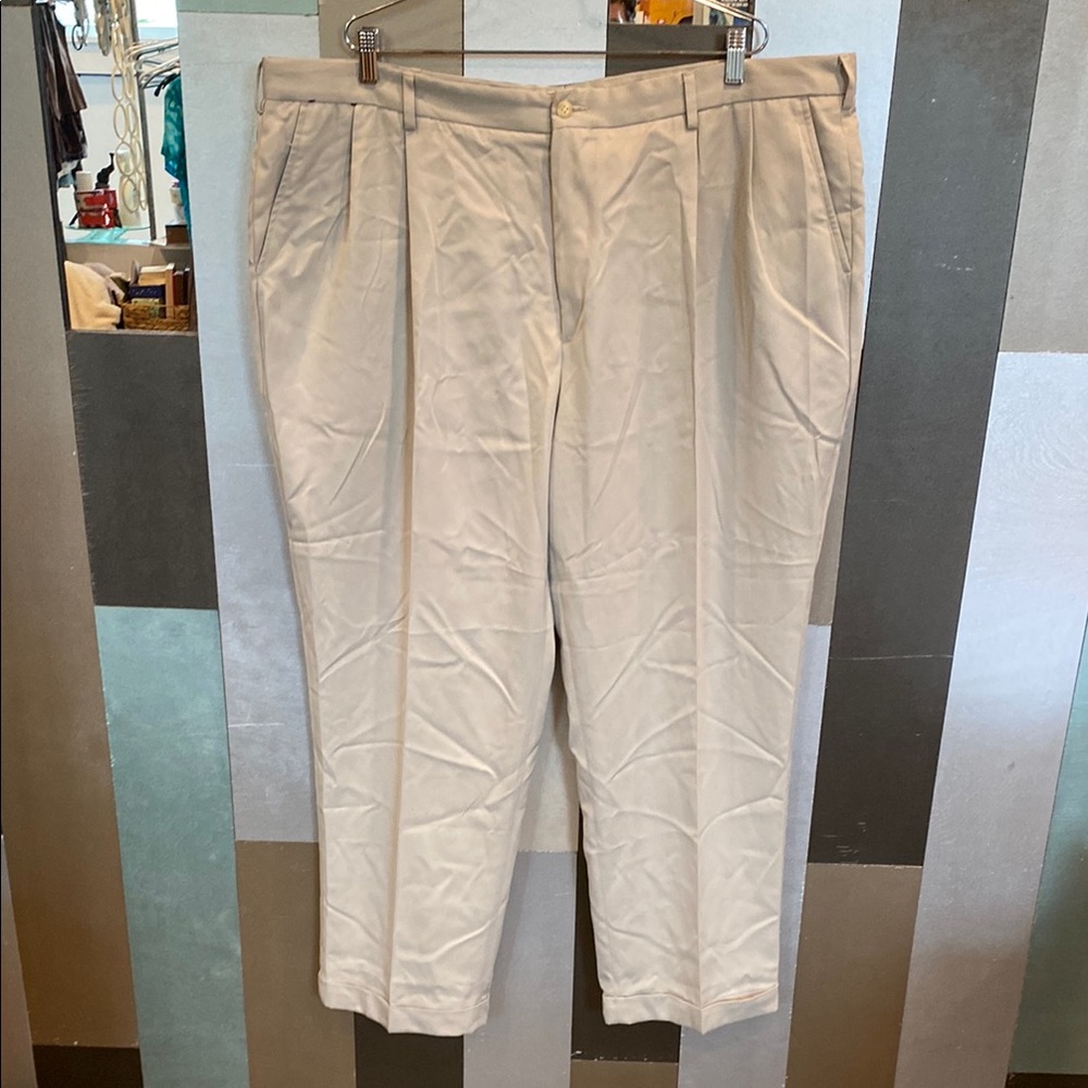 Men's Cream Tan Dress Pants, Size 44/30
